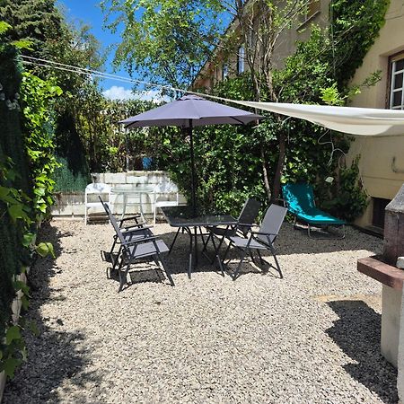 Cool Basement Studio In Hosts House With Private Terrace And Bbq Zizur Mayor Ngoại thất bức ảnh