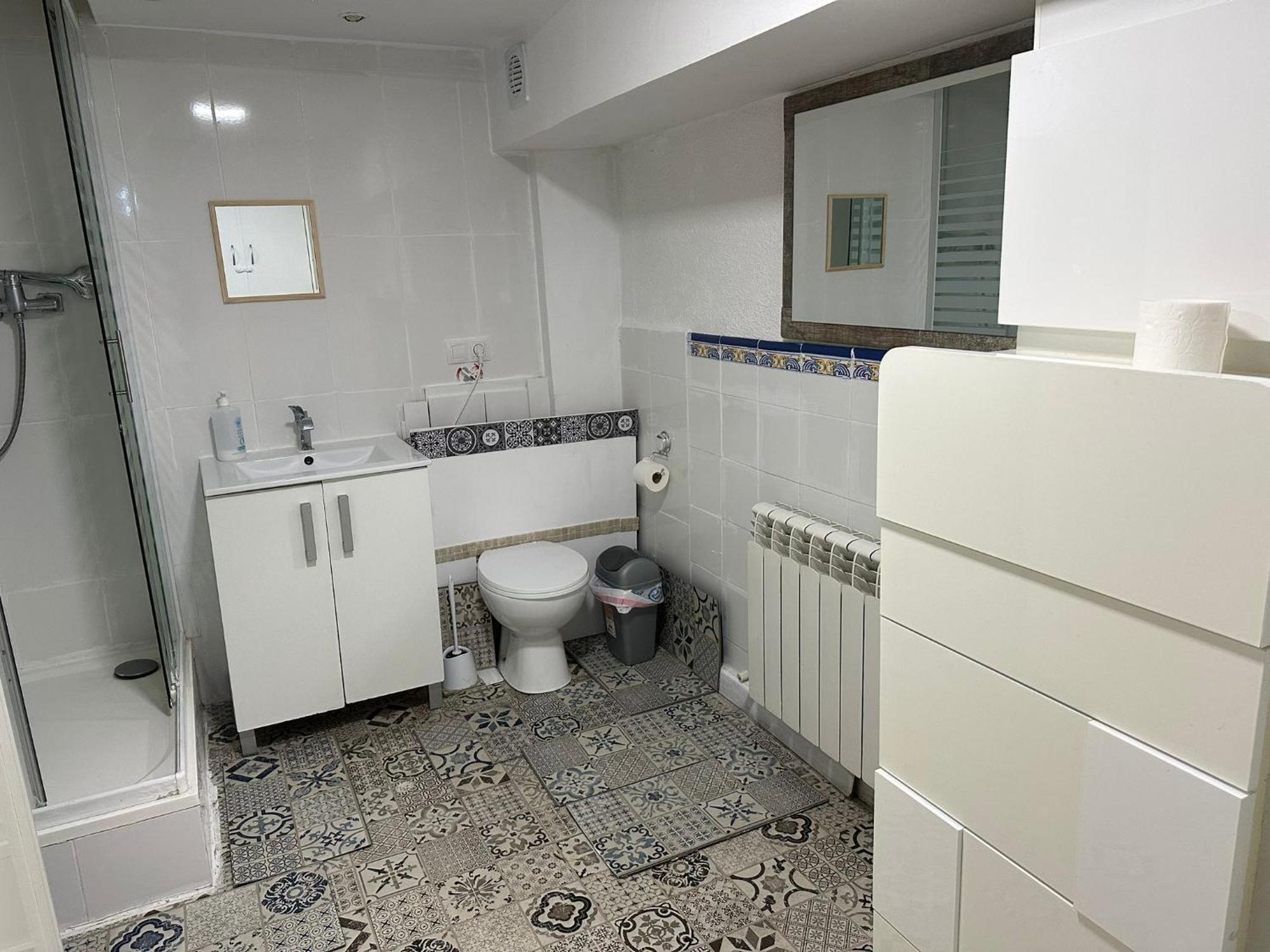 Cool Basement Studio In Hosts House With Private Terrace And Bbq Zizur Mayor Ngoại thất bức ảnh